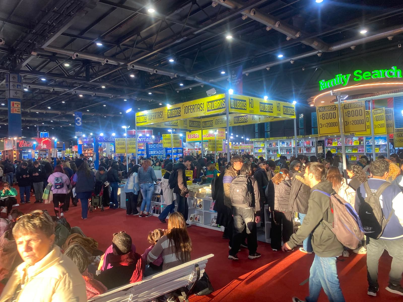Más de un millón 340 mil personas visitaron la Feria del Libro de Buenos Aires 2026